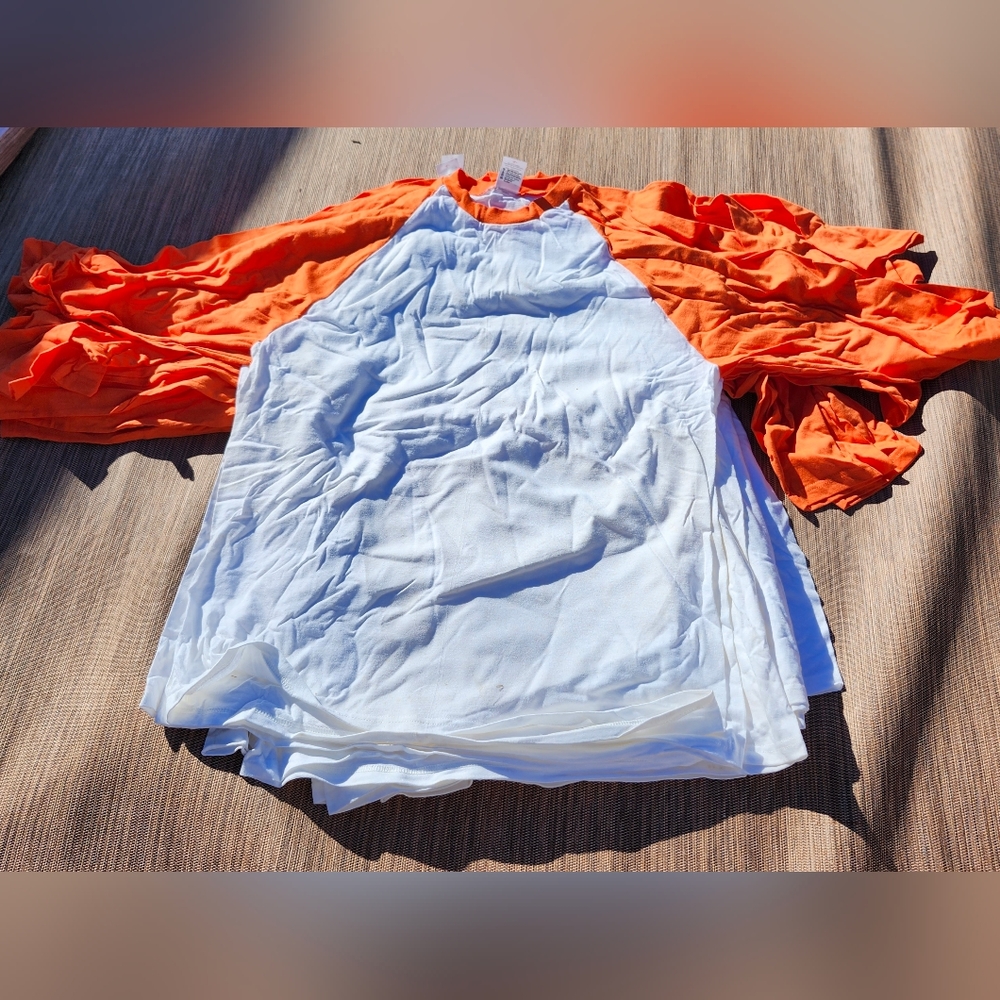 New sport t-shirts